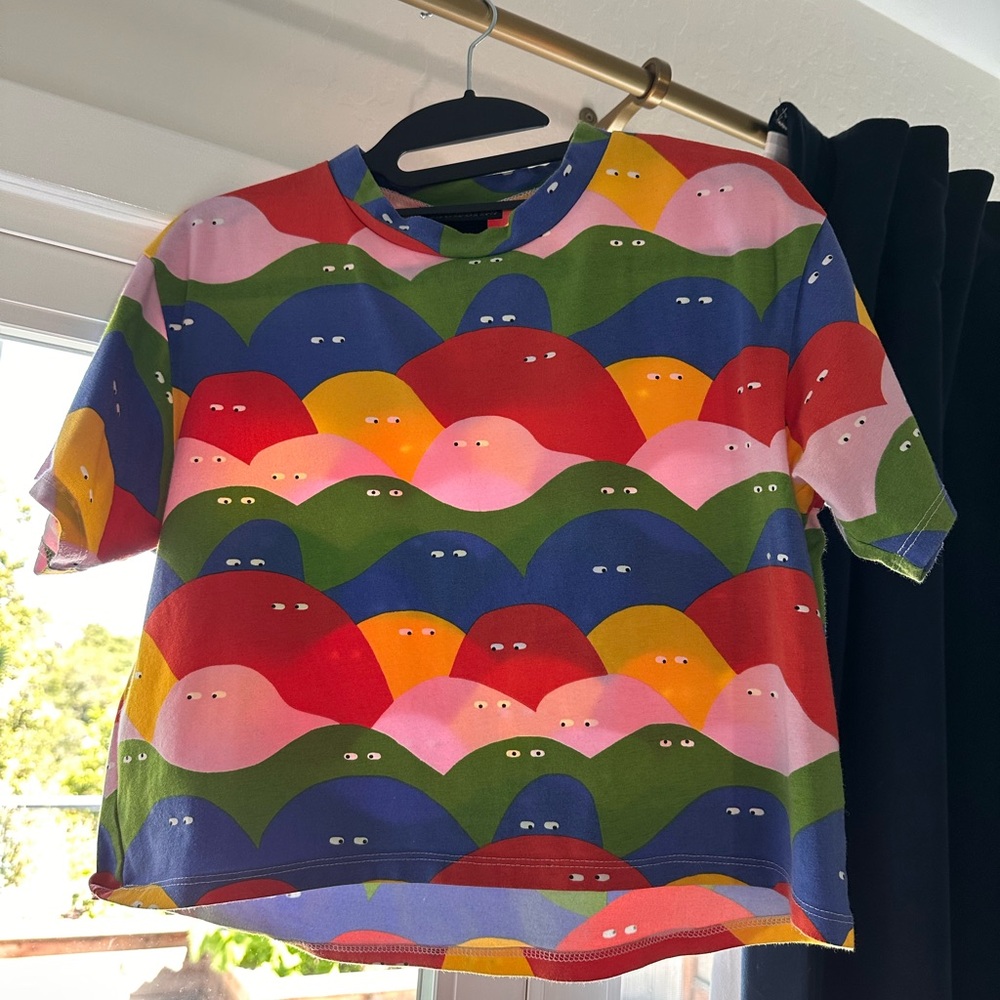 Nooworks crop top in rainbow lumps small